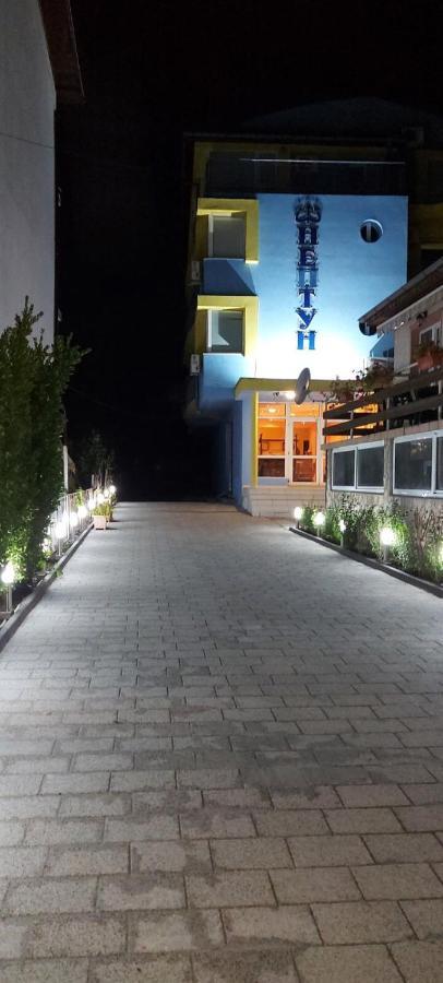Family Hotel Neptun - لوزينيتس المظهر الخارجي الصورة