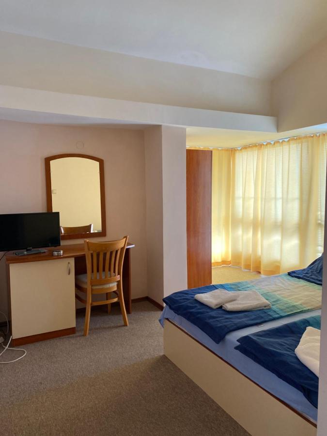 Family Hotel Neptun - لوزينيتس المظهر الخارجي الصورة