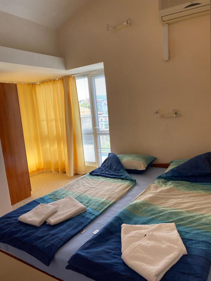 Family Hotel Neptun - لوزينيتس المظهر الخارجي الصورة