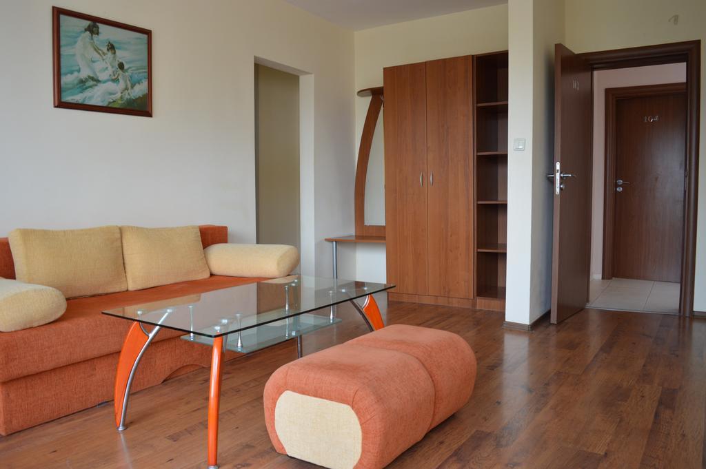 Family Hotel Neptun - لوزينيتس المظهر الخارجي الصورة