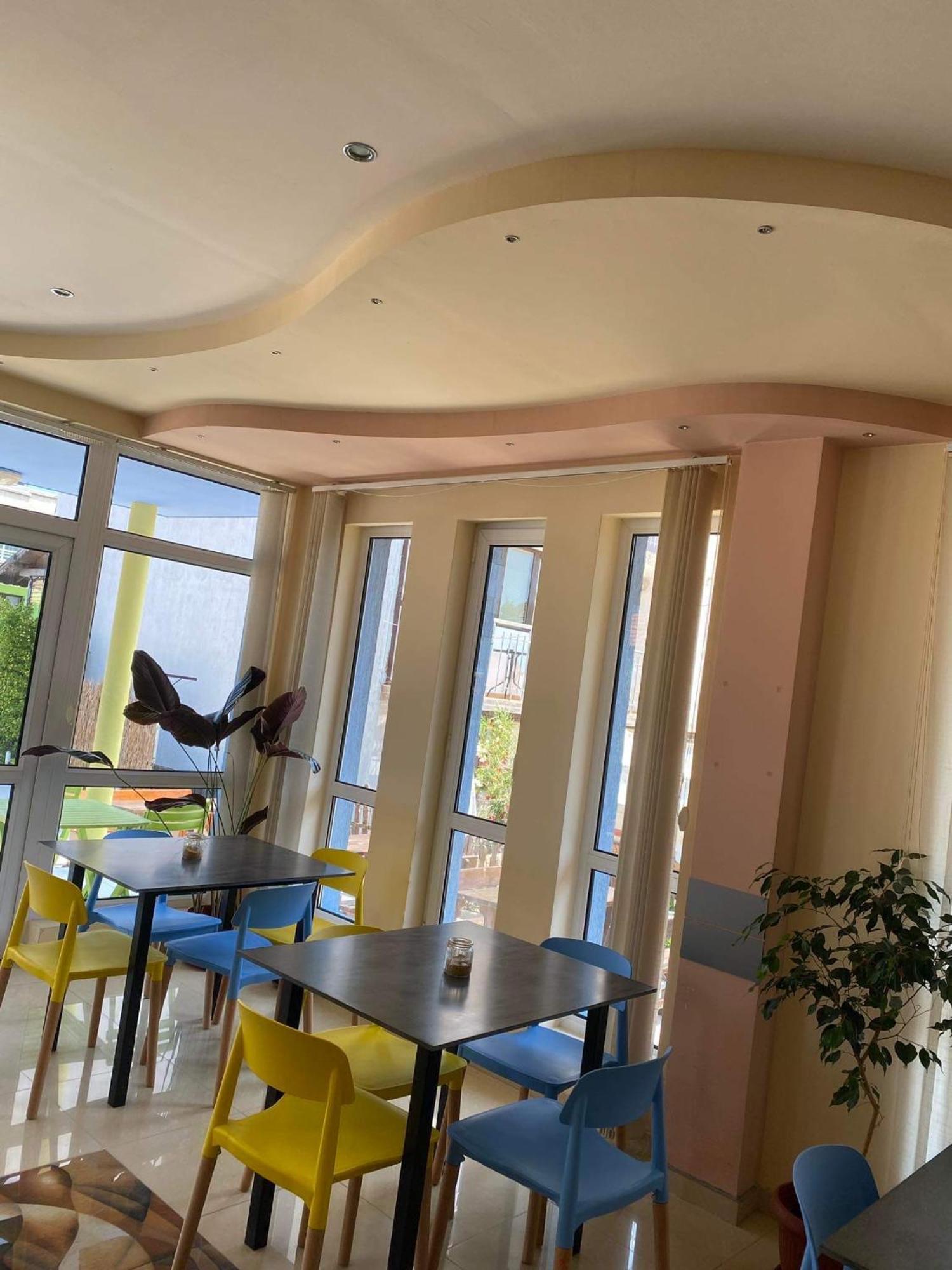 Family Hotel Neptun - لوزينيتس المظهر الخارجي الصورة